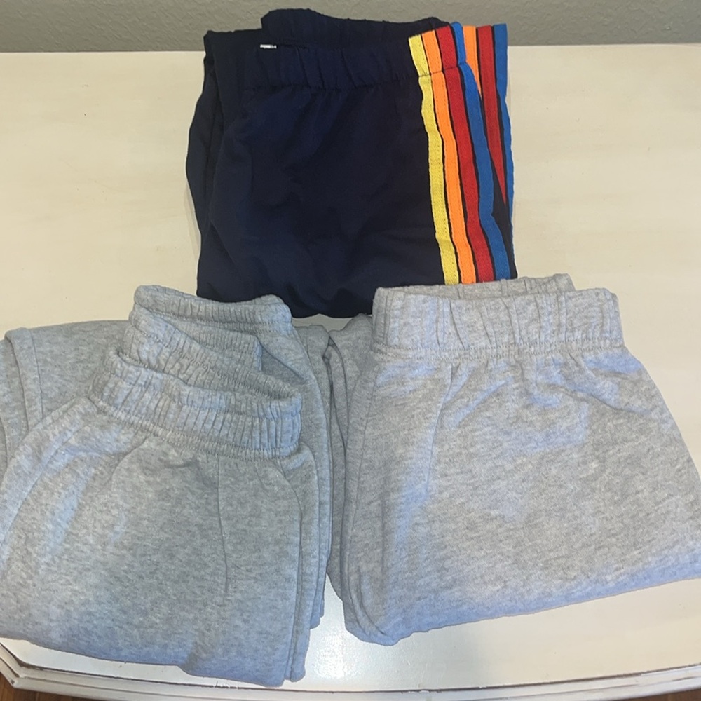Lot of two size small Pacsun and Amazon sweatpants